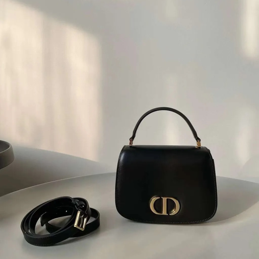 Dior 30 Montaigne Avenue Medium Bag With Top Handle