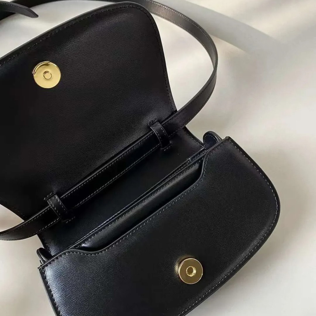Dior 30 Montaigne Avenue Medium Bag With Top Handle