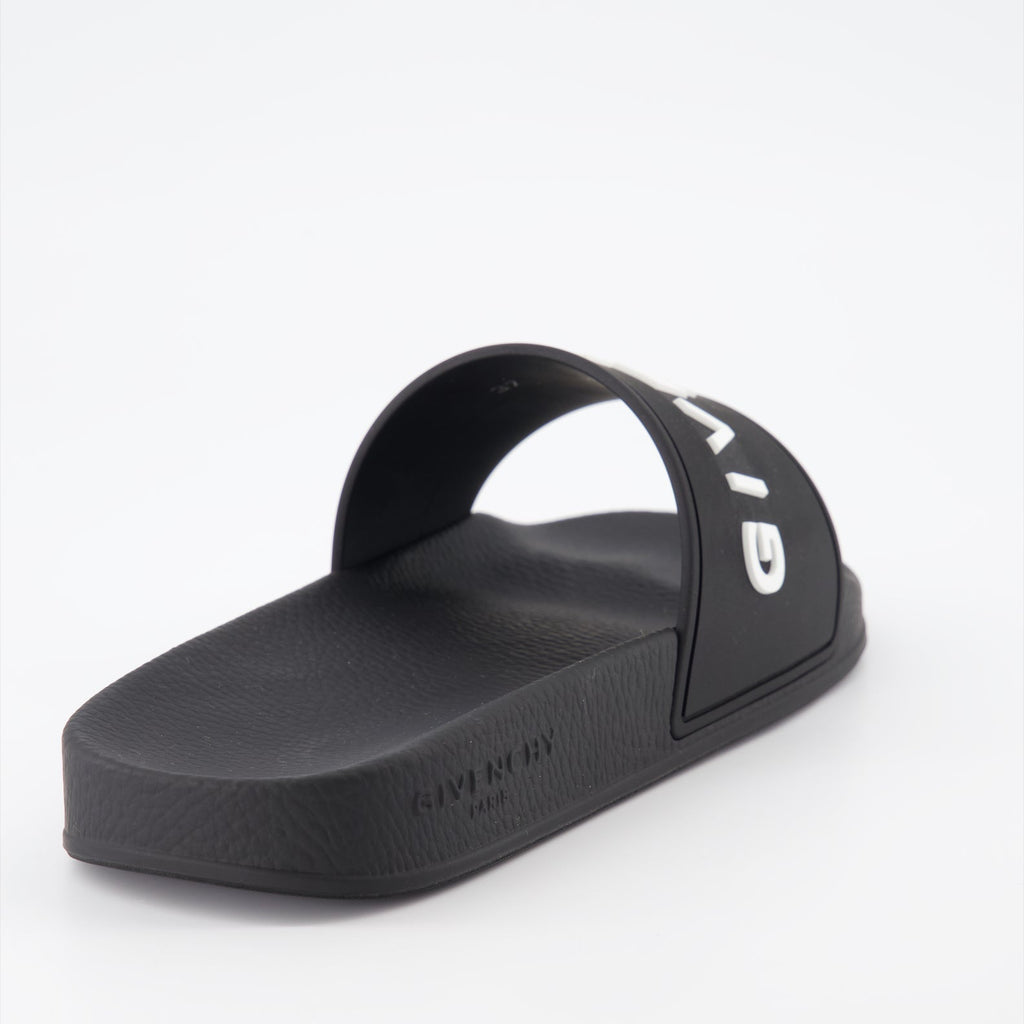 Logo Pool Slides