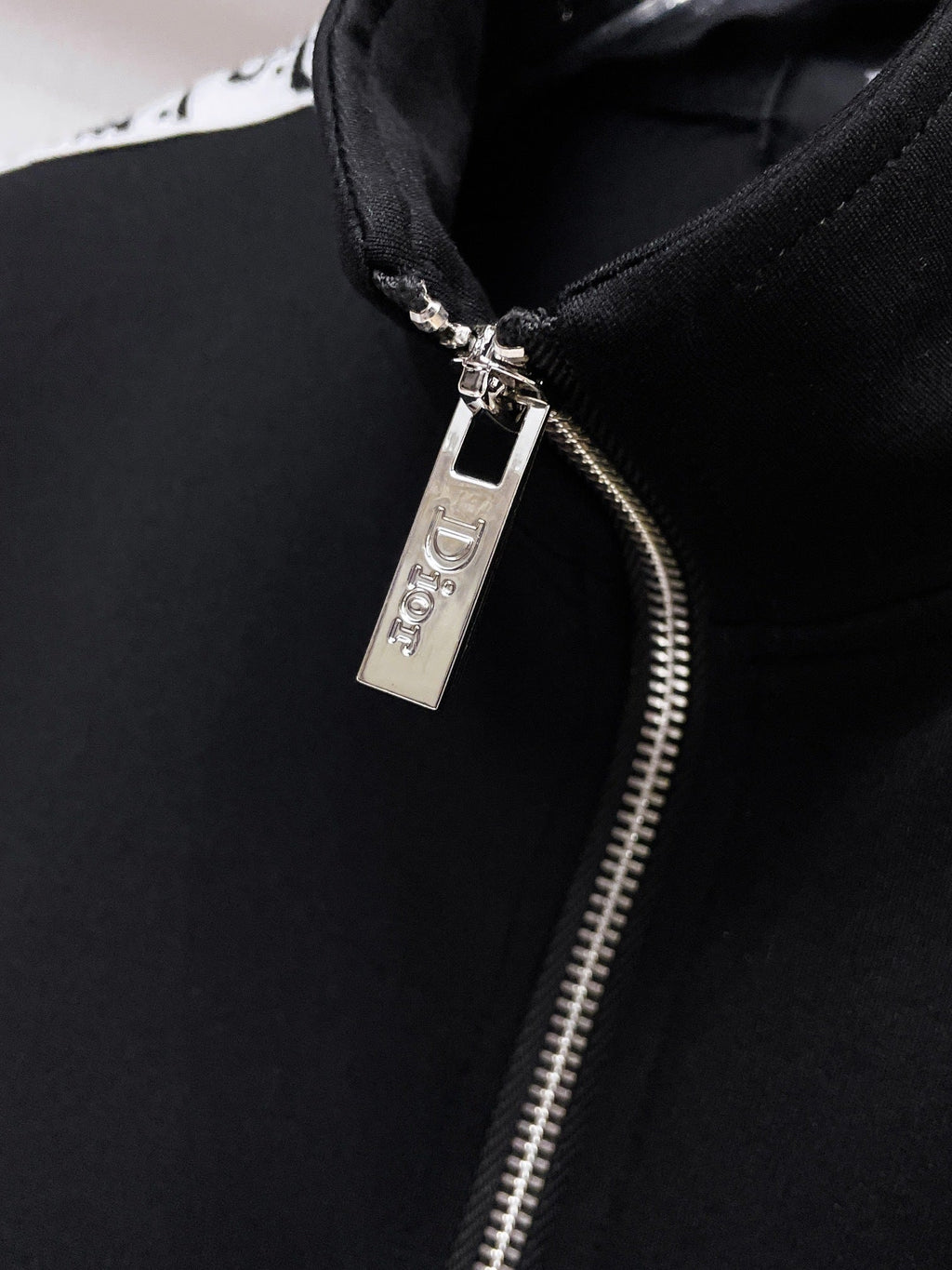 Signature Zip-Up Tracksuit in Black