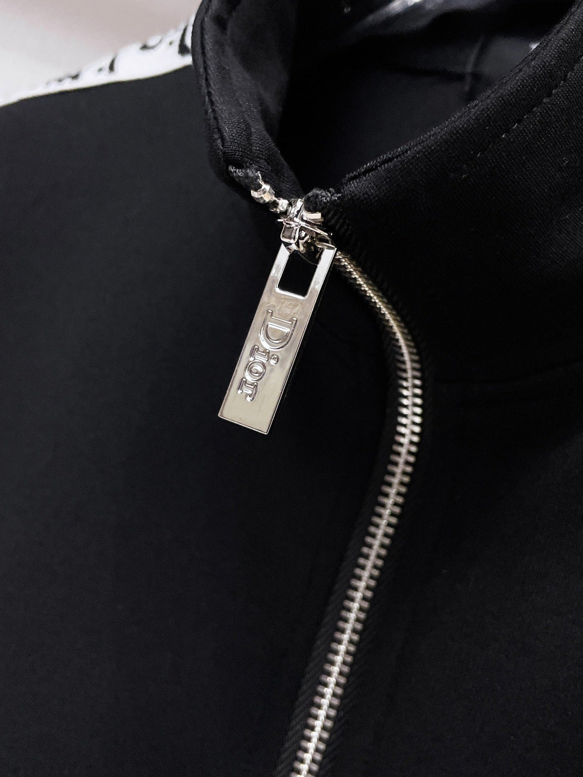 Signature Zip-Up Tracksuit in Black