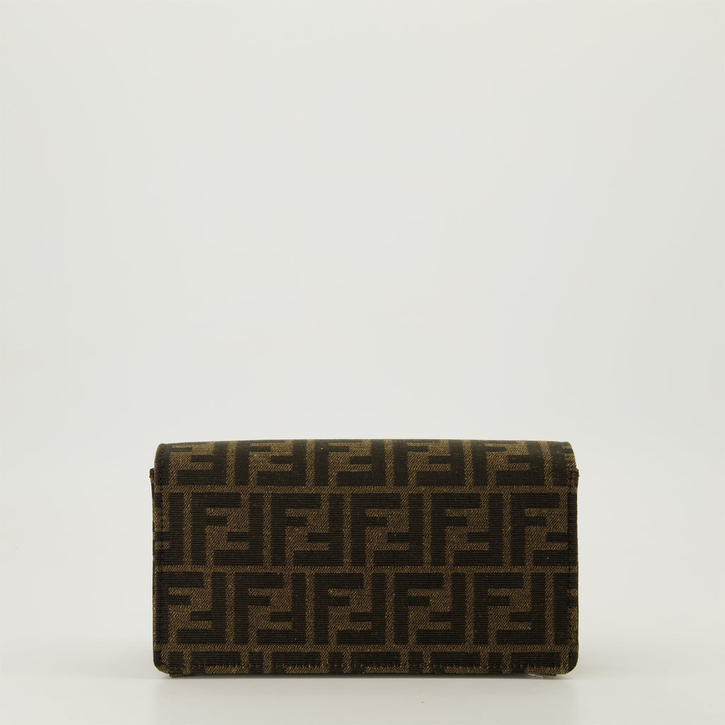 Baguette Chain Wallet