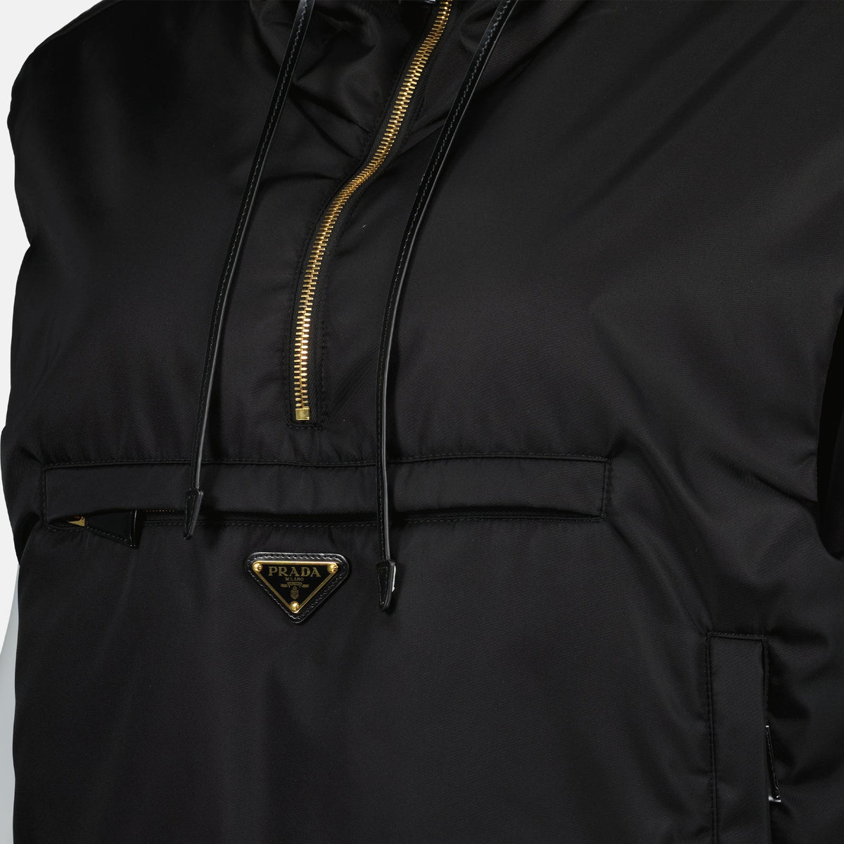 Hooded Nylon Zip Vest