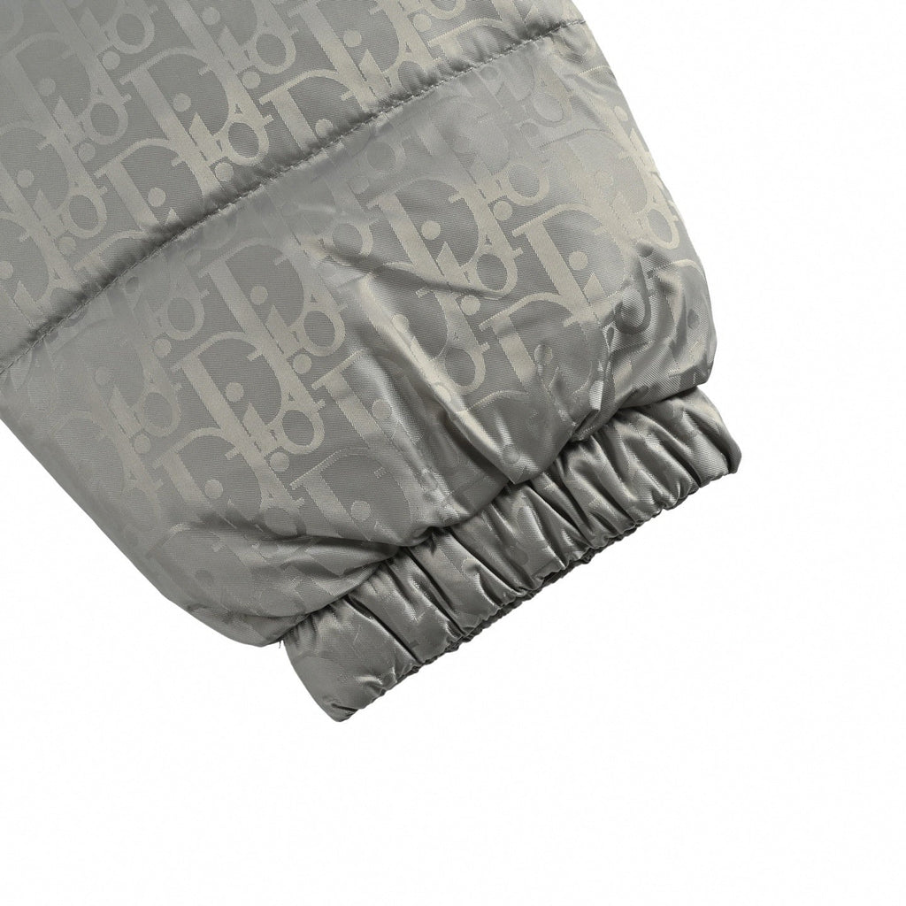 Oblique Down Puffer Jacket – Grey Technical Jacquard Edition