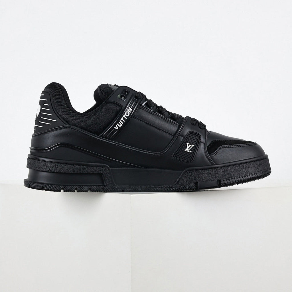 Trainer Sneaker in Black Leather