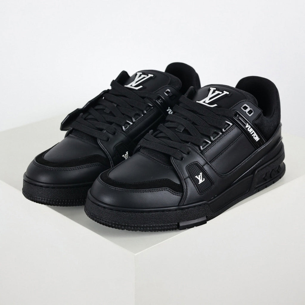 Trainer Sneaker in Black Leather