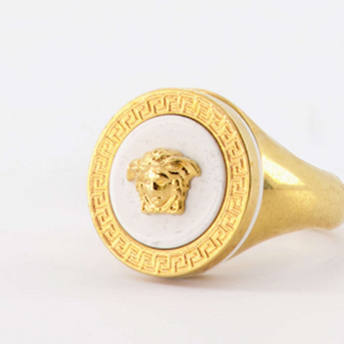 Medusa Ring