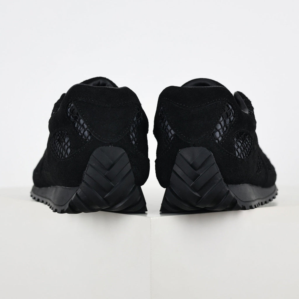 Orbit Lace-Up Runner in Black