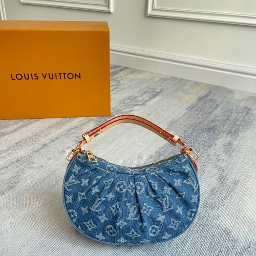 Louis Vuitton Handbag In Monogram Denim