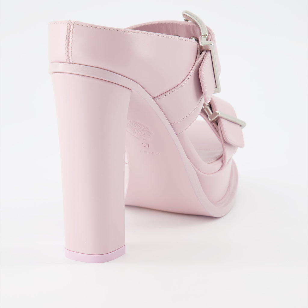 Buckle Platform Sandals – Pink